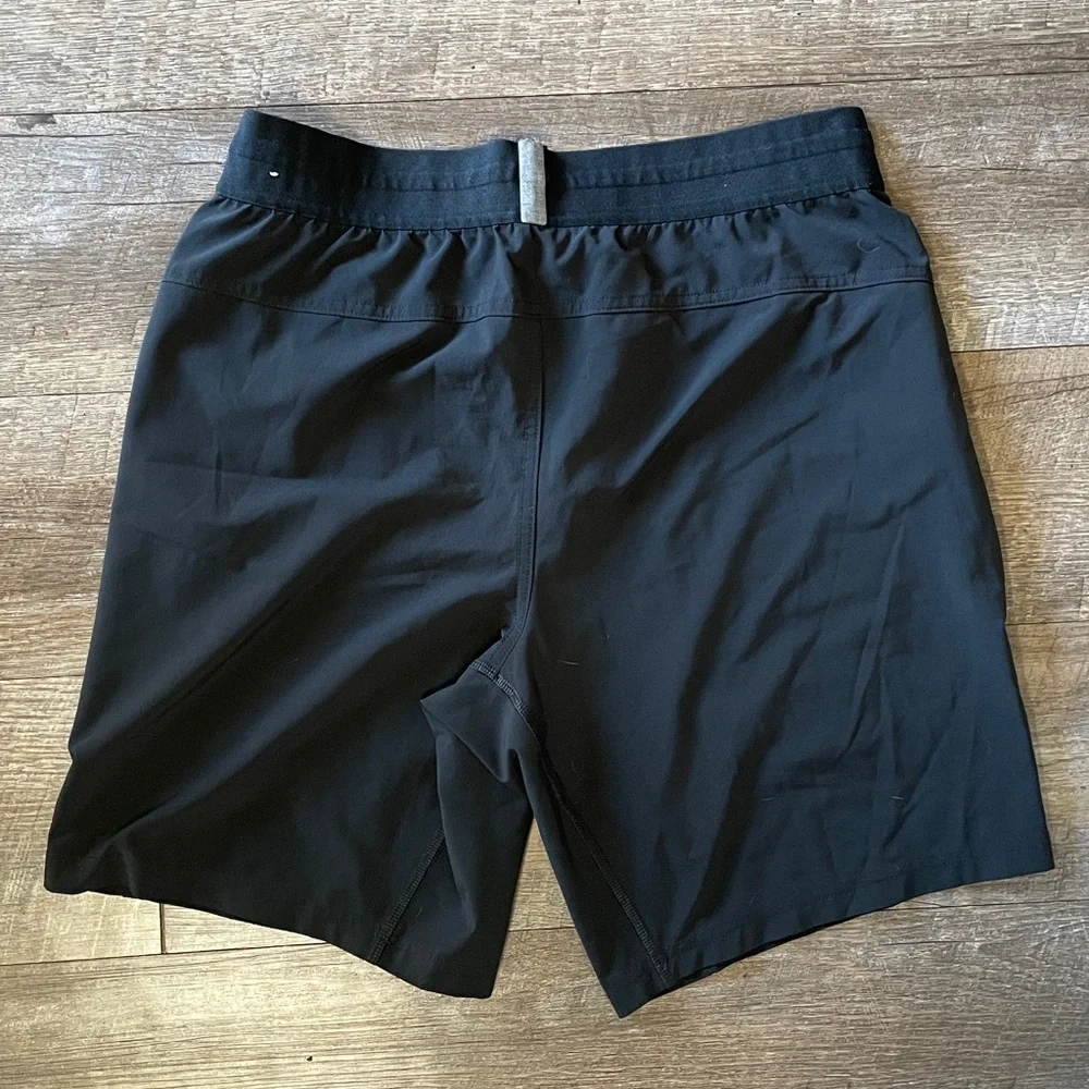Nike Dri-Fit Standard Fit Athletic Shorts